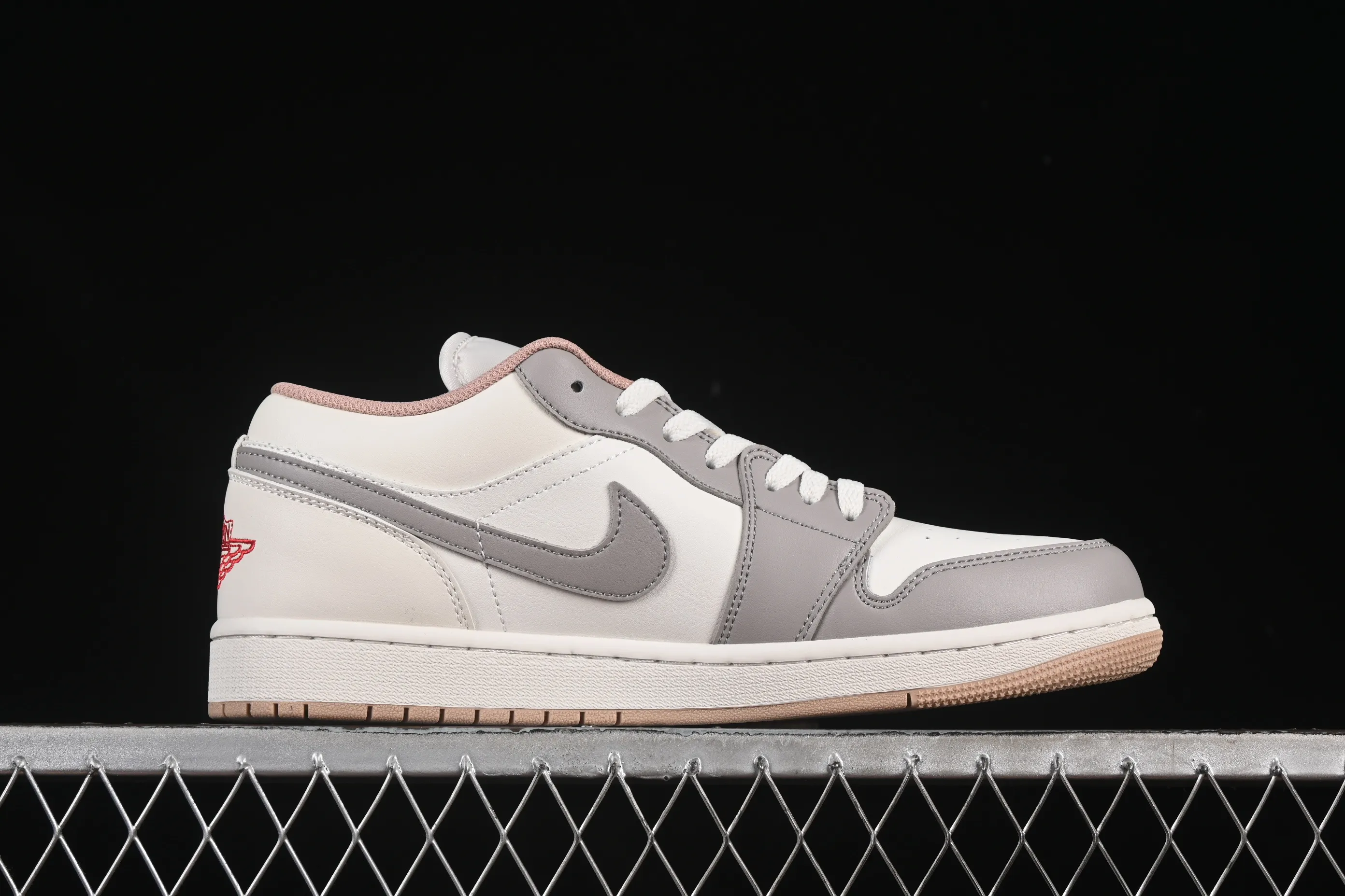 All categories Air Jordan Jordan series basketball shoes Air Jordan 1 Low Air Jordan 1 Low AJ1 Joe 1 meter gray low-top retro cultural basketball shoes 553558-169